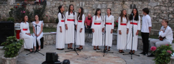 Koncert etno grupe 'Simonida' oduševio nevesinjsku publiku