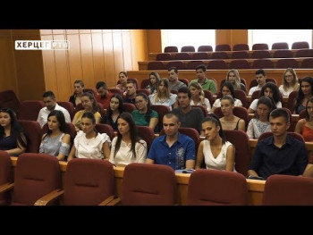 Najbolji trebinjski studenti predstavili svoje originalne ideje i planove za budućnost (VIDEO)