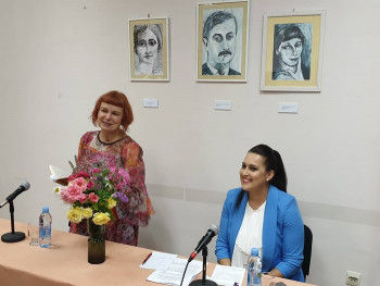 У Народној библиотеци Требиње отворена изложба слика Рајне Kруљ