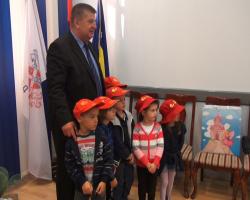 Mališani iz trebinjskih vrtića i osnovnih škola posjetili gradonačelnika