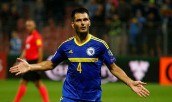 Emir Spahić teško povrijeđen u saobraćajnoj nesreći kod Gacka