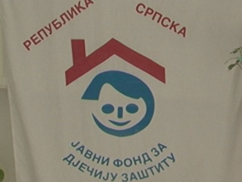 Počela isplata prava na pomoć za opremu novorođenčeta