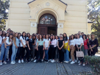 Невесињске и нишке гимназијалце повезала историја и православље