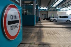 Сине, јесте ли прешли границу? Немој да вам отворе оно!