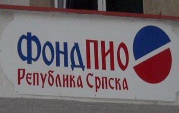 До 24. октобра доставити потврду о редовном школовању