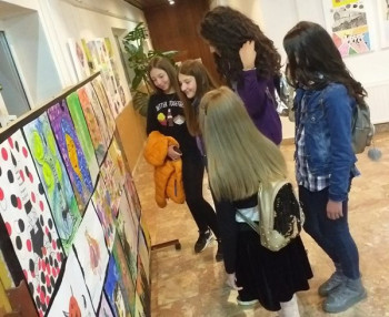 Gacko: Otvorena izložba „Oktobarski talenti“