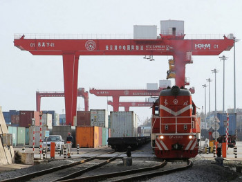 Послије мјесец дана путовања у Србију стиже воз из Кине