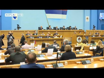 Супротстављени ставови посланика око 'Мљекаре Пађени' (ВИДЕО)