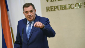 Dodik: Uslovljavanjem se neće skršiti stav RS o vojnoj neutralnosti