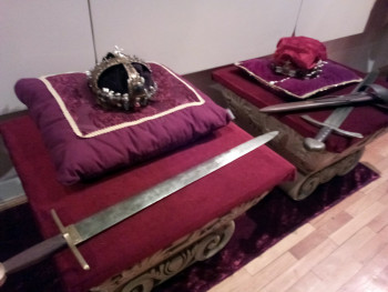 Foča: Izložba TV kostima i rekvizita oživjela nemanjićku prošlost