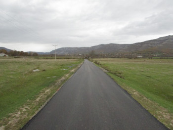 Берковићи: У току санација локалног пута према Струпићима