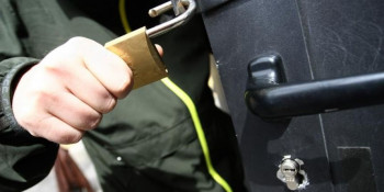 Ухапшен због крађе алата из викендице