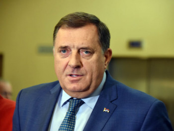Dodik: Kakav praznik, takva i državnost