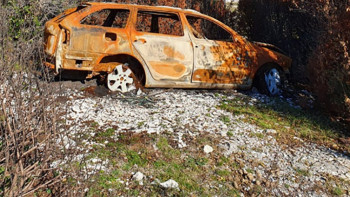 Na brdu iznad Mostara pronađen zapaljen automobil ukraden ljetos u Sarajevu