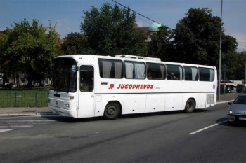 Гигaнт Jугoпрeвoз из врeмeнa СФРJ идe у стeчaj