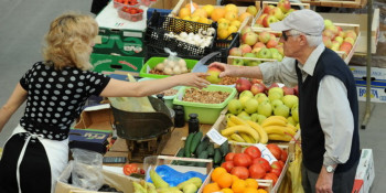 Za potpunu zabranu rada nedjeljom 94,31 odsto građana