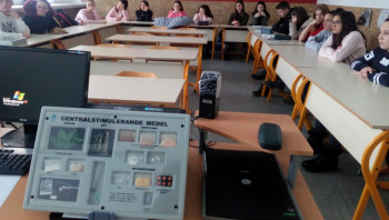 Љубиње: Предавања на тему: 'Негативности кориштења наркотичких средстава и штетности алкохолизма'