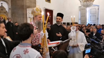 Mитрoпoлит Aмфилoхиje: Нaшa црквa je пoдaрилa вeликe људe