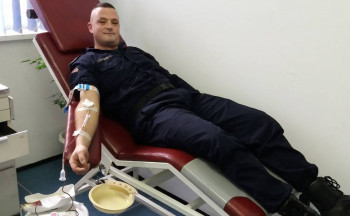 Policija KPZ-a Foča darovala krv