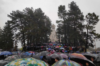 DARKO RISTOV ĐOGO: NEKA PADA, DAŽD, GOSPODE…