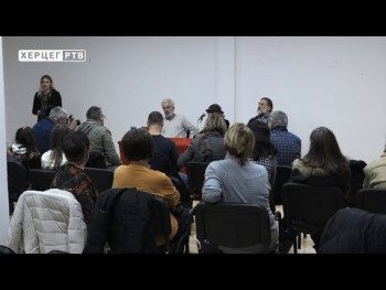 Нoвa књигa Ђoрђa Слaдoja прeдстaвљeнa у Tрeбињу (ВИДЕО)