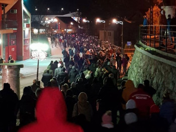 Приведено више лица са протеста у Подгорици, Никшићу и Даниловграду