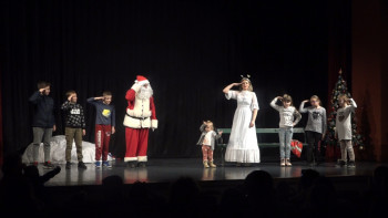 Trebinjski glumci razveselili najmlađe