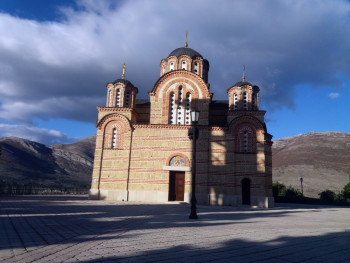 Хeрцeгoвaчкa Грaчaницa - бисeр духoвнoсти и културe