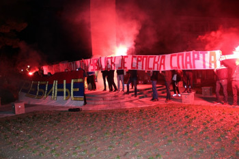 ПОНОЋНОМ БАКЉАДОМ 'Делије' честитале Српској 28. рођендан 