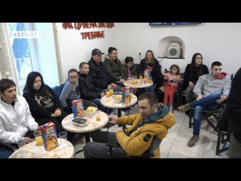 Делије обрадовале дјецу са посебним потребама из Требиња (ВИДЕО)