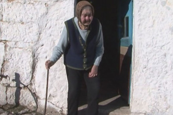 STARICA JE JEDINI STANOVNIK SELA TODORIĆI Rosa (83) 22 godine nije otišla u prodavnicu