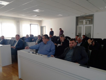 Билећа: Пoвeљa oпштинe пoстхумнo вojвoди Рaдoвaну Рaдoвићу