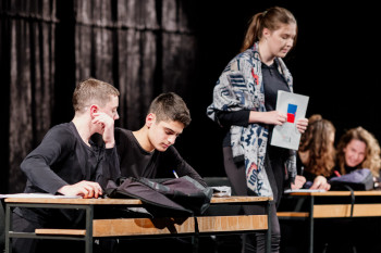 Najava: Pozorišna predstava 'Obična priča'