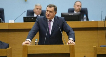 Dodik: Nije moguće da Srbi prihvate 1. mart kao praznik BiH