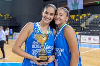 Za cijepanje mrežica… obratite se sestrama Zubac iz Nevesinja