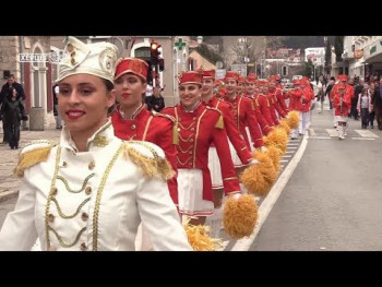 Veseli karavan mimoze prodefilovao ulicama Trebinja (VIDEO)