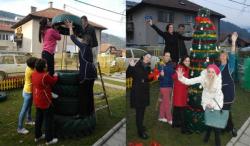 Foča: Maštovitom jelkom od reciklaže ukrasili dvorište vrtića