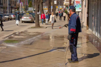 Foča: Pranje ulica i Gradske pijace- kontrola cijena sredstava za higijenu