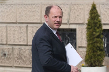 Petrović: Stranačke aktivnosti svedene na minimum-Prioritet borba protiv korona virusa