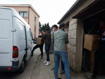 Zavičajni klub Bilećana u Srbiji donirao 110 paketa pomoći