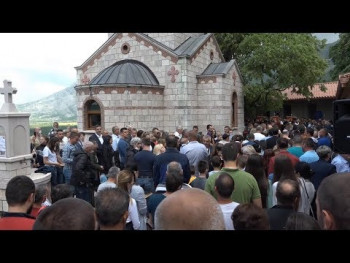 U Mrkonjićima obilježen praznik Svetog Vasilija Ostroškog (Video)