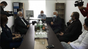 Čubrilović posjetio udruženja 'Četiri plus' i 'Bebe'