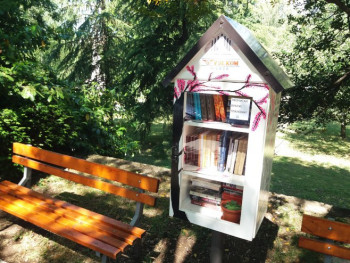 Bileća dobila biblioteku na otvorenom