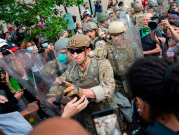 Šef Pentagona odlučio: Vojska ostaje na ulicama Vašingtona