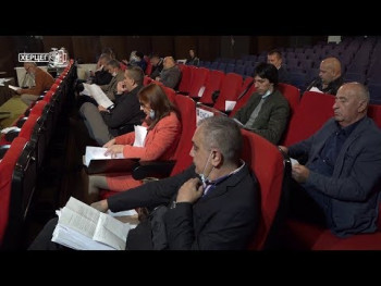 ОДБОРНИЦИ ВЛАДАЈУЋЕ КОАЛИЦИЈЕ У ГАЦКУ ПРЕСПАВАЛИ И ОВО СКУПШТИНСКО ЗАСЈЕДАЊЕ