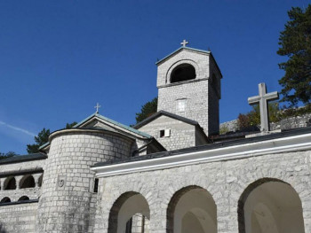 Mitropolija: Brane nas istina, pravda i sila Božija, a ne Protivteroristička jedinica