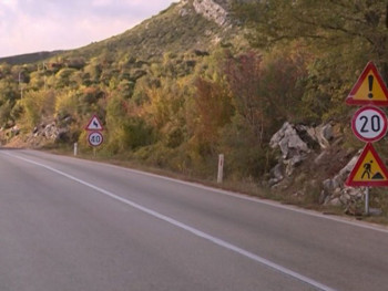 Zbog rekonstrukcije, od danas izmjena saobraćaja na putu Ljubinje-Trebinje