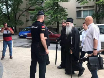 Митрополит Амфилохије у подгоричкој полицији