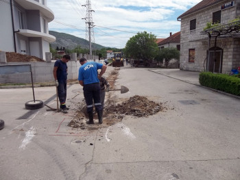 ВОДОВОД: Улица Требињских бригада и Петрово поље сутра без воде