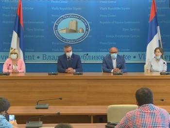 Кабинет премијера Српске донирао 50.000 КМ Удружењу 'Мрвице'